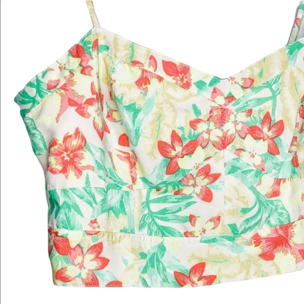 American Eagle Crop Top